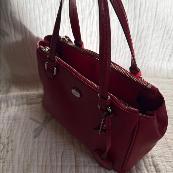 Coach Red Leather Mini Satchel – Classic Design - Picture 4 of 16